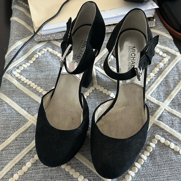 Michael Kora Sierra Suede platform heel - Picture 1 of 6